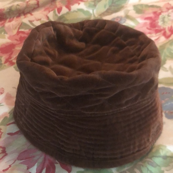Vtg 60s Velvet Bucket Hat Size M/L Quilted Brown Velvet Fully Lined HONG KONG - Picture 11 of 14